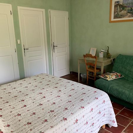 Ll Poulidetto Bed & Breakfast Lioux Ngoại thất bức ảnh
