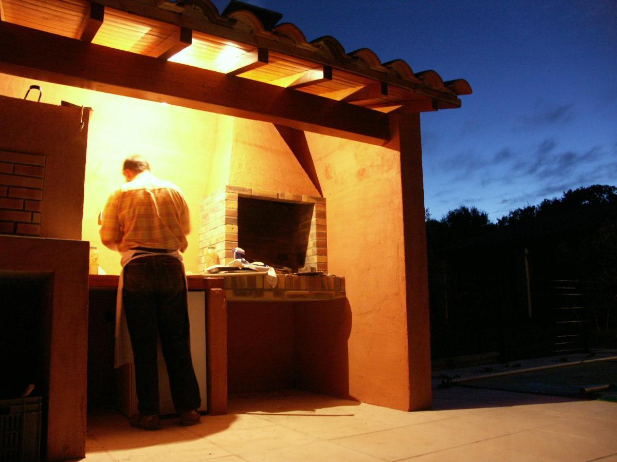 Ll Poulidetto Bed & Breakfast Lioux Ngoại thất bức ảnh