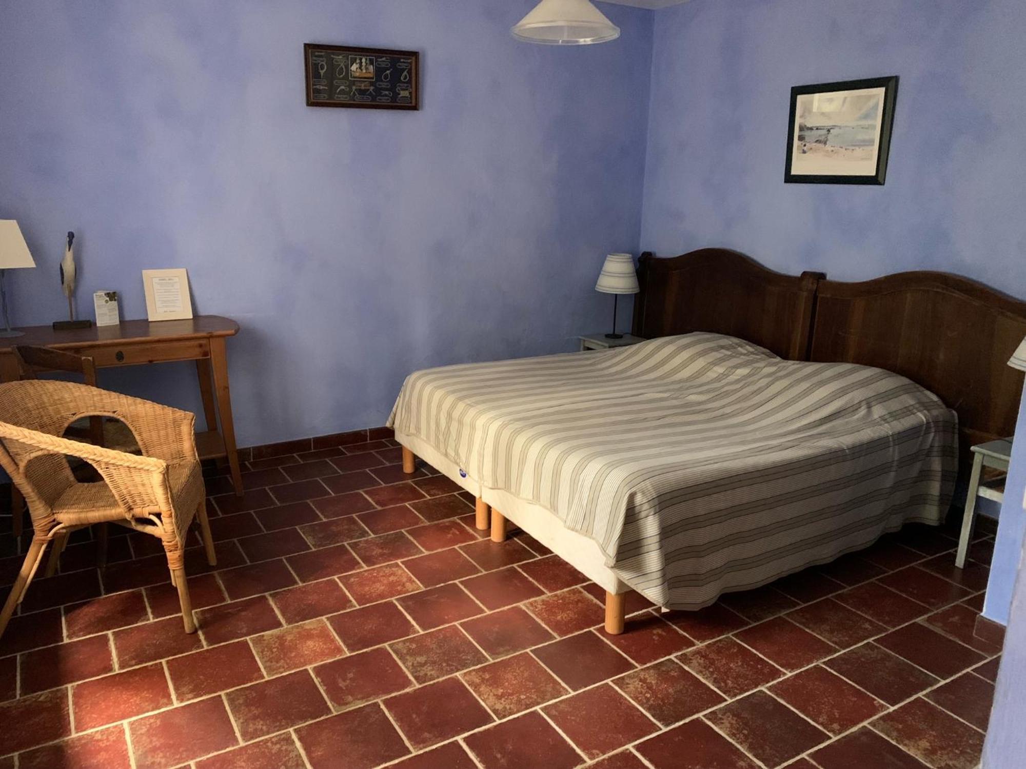 Ll Poulidetto Bed & Breakfast Lioux Ngoại thất bức ảnh